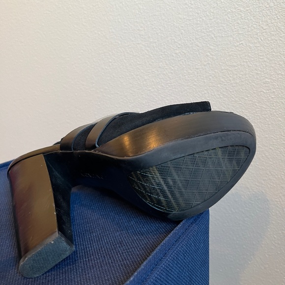 Calvin Klein black size 9 block heels - Picture 7 of 8